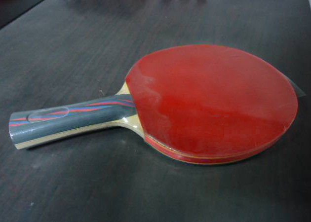 Reverse ITTF Rubber Table Tennis Rackets 2.0mm Sponge With Colour Handle